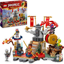 LEGO NINJAGO Turneringsarena med 6 Minifigurer